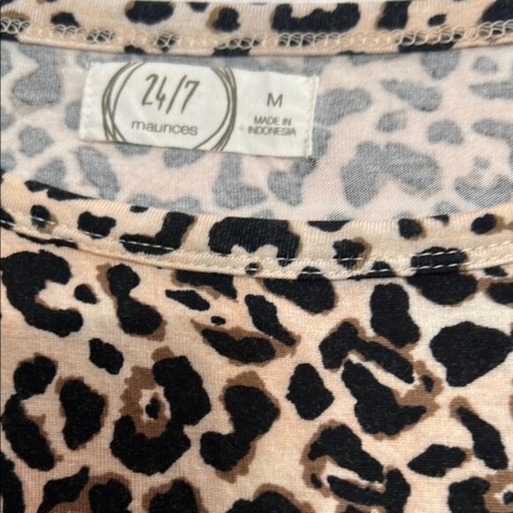 Leopard Print Sleeveless Top - Picture 2 of 2